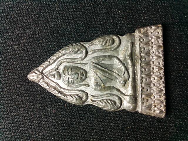 พระพุทธชินราชเนื้อตะกั่ว ลป.เฮี้ยง วัดป่า ปี 05 สภาพน่ารักน่าใช้ครับ