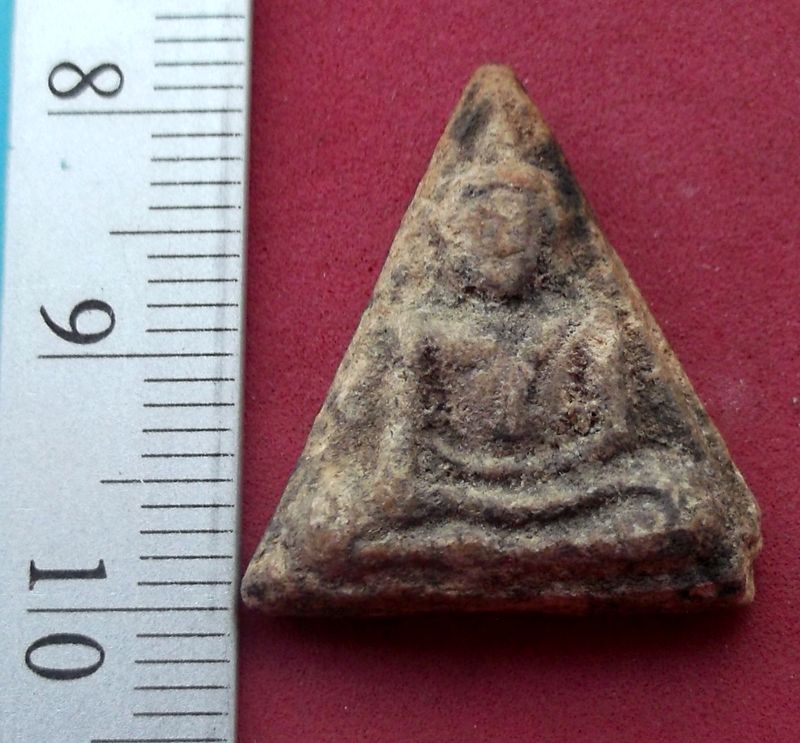 วัดใจเริ่ม 10 บาท กับ พระเนื้อผง ..AT936