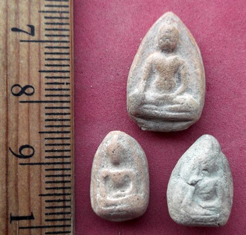 วัดใจเริ่ม 10 บาท กับ พระเนื้อดิน  ..AV590