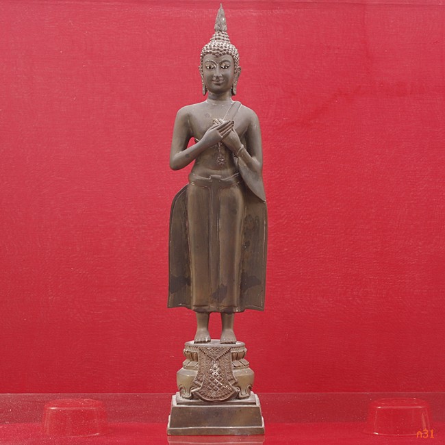 พระยืน สูง 24.5 นิ้ว