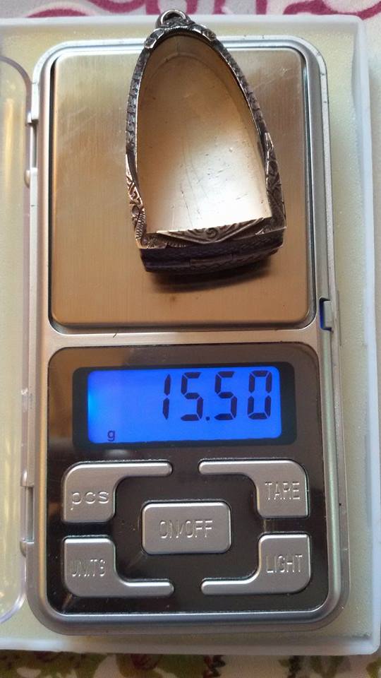 ตลับเงิน งานเก่าแกะมือ ใส่พระกริ่ง พระเนื้อผงวัดประสาท