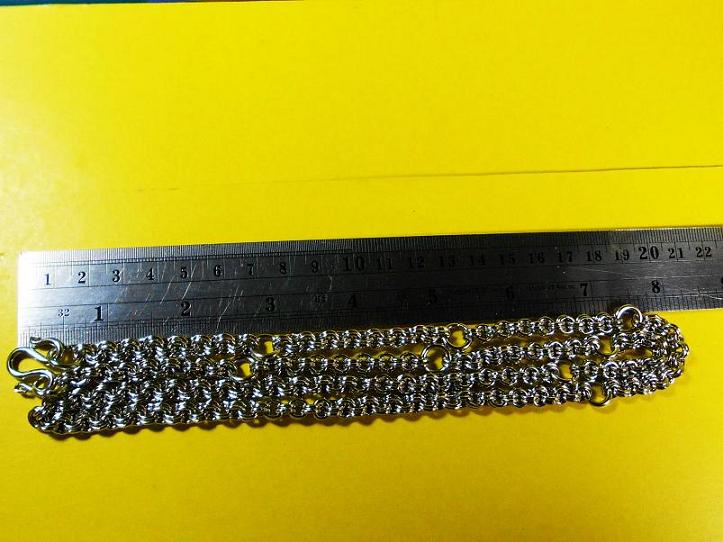 สร้อยสเเตนเลสหว่งคู่ ยาว  16  นิ้ว  เเขวนพระ 9 องศ์  วัดใจ 