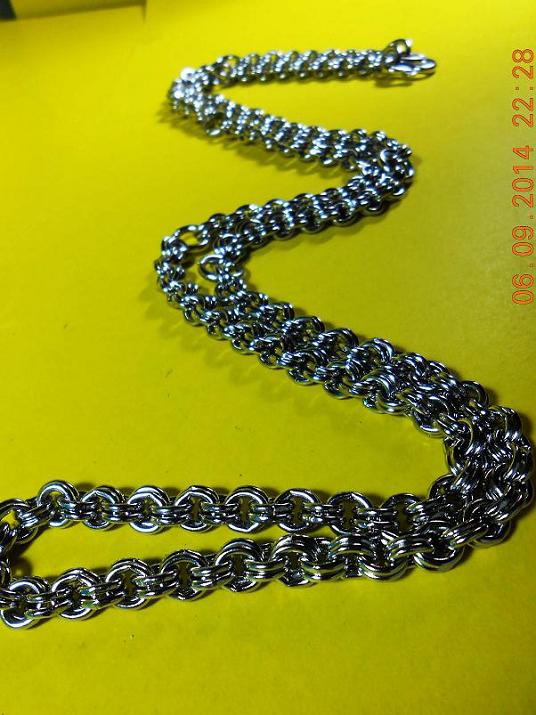 สร้อยสเเตนเลสหว่งคู่ ยาว  16  นิ้ว  เเขวนพระ 9 องศ์  วัดใจ 