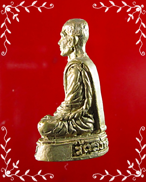 พระรูปหล่อพระมหาเปรื้อง วัดสว่างอารมณ์