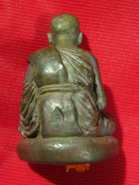 รูปหล่อพิมพ์นิยม รุ่นสมปราถนา หลวงปู่โสรส ยโสธโร วัดโคกอู่ทอง จ.ปราจีนบุรี ปี 54 กล่อง