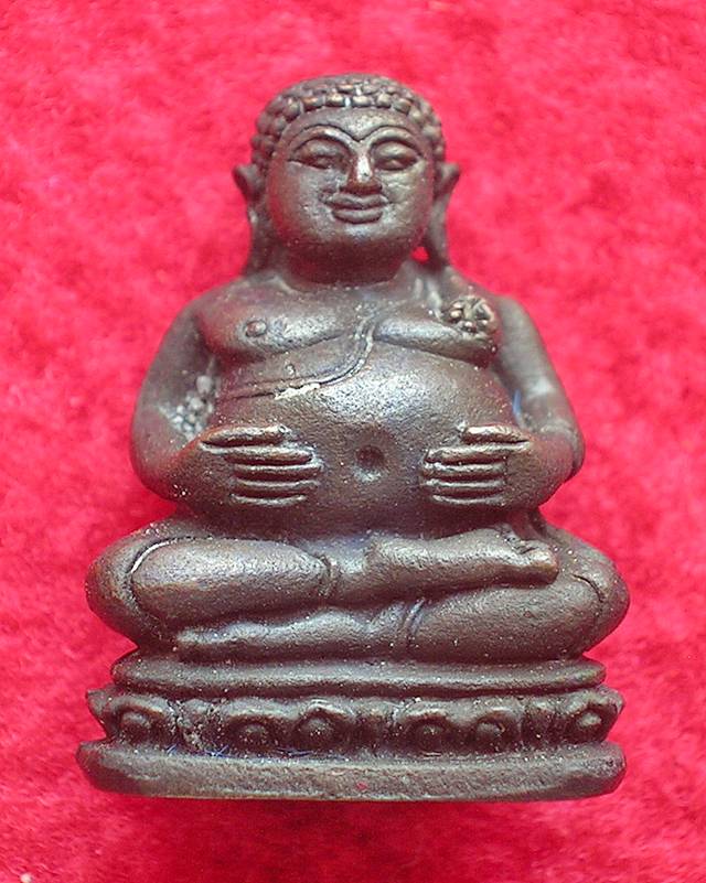 พระสังกัจจายน์ วัดอินทรวิหาร บางขุนพรหม กทม.