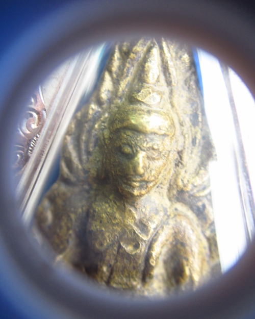 พระพุทธชินราชอินโดจีนหน้านาง พิมพ์ A หูขีด มือแตก