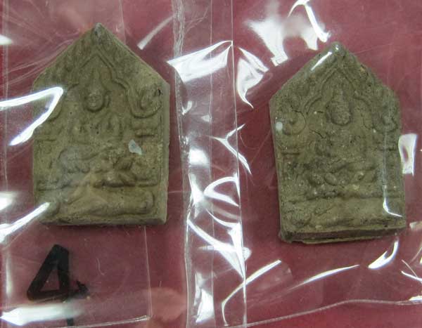 ขุนแผนจิ๋ว พิเศษ 2 องค์ หลวงปู่คำบุ คุตฺตจิตโต วัดกุดชมภูจ.อุบลราชธานีสวยแชมป์สายอิสานในซิลเดิม