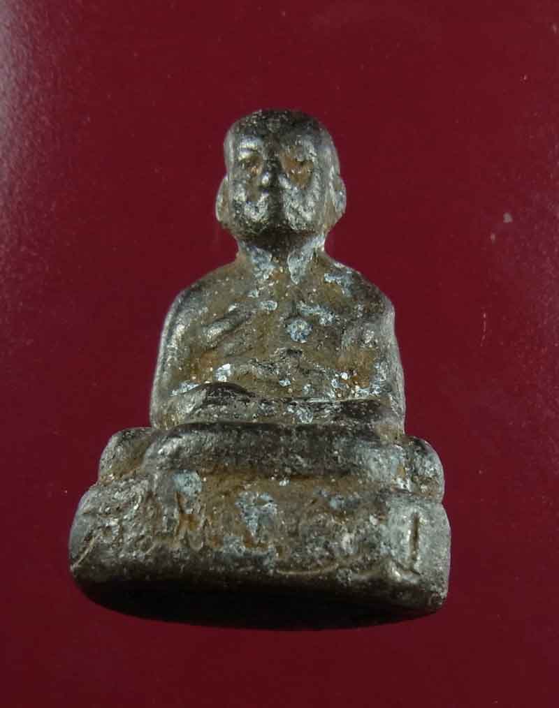 รูปหล่อโบราณ สมเด็จลุน วัดบ้านเวินไซ นครจำปาศักดิ์ ประเทศลาว (สปป.ลาว) เก่าจัด ฐานดอุดมวลสาร 