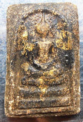 พระสมเด็จกรุวัดกัลยานมิตรคืนกำไลครับ