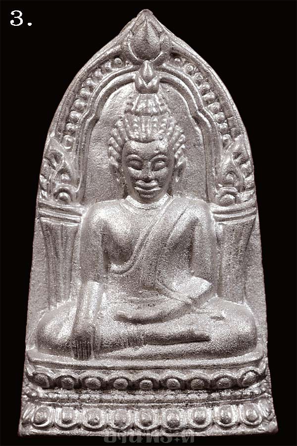 พระพุทธชินราชใบเสมา เนื้อชินเงิน (ปรอทขาว) รุ่นประทานพร ปี 47 พิธีฯ วิหารพระพุทธชินราช พิษณุโลก No.3