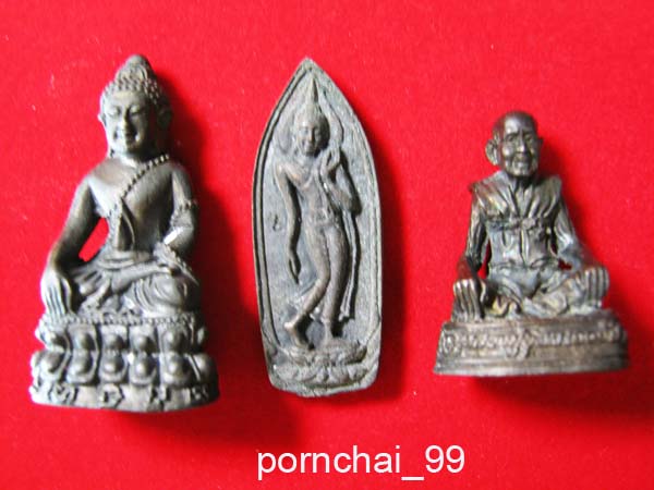 ชุดพระกริ่งหลวงปู่บุดดารุ่นมหาเศรษฐี 101 ปี วัดกลางชูศรีเจริญ จ.สิงห์บุรี