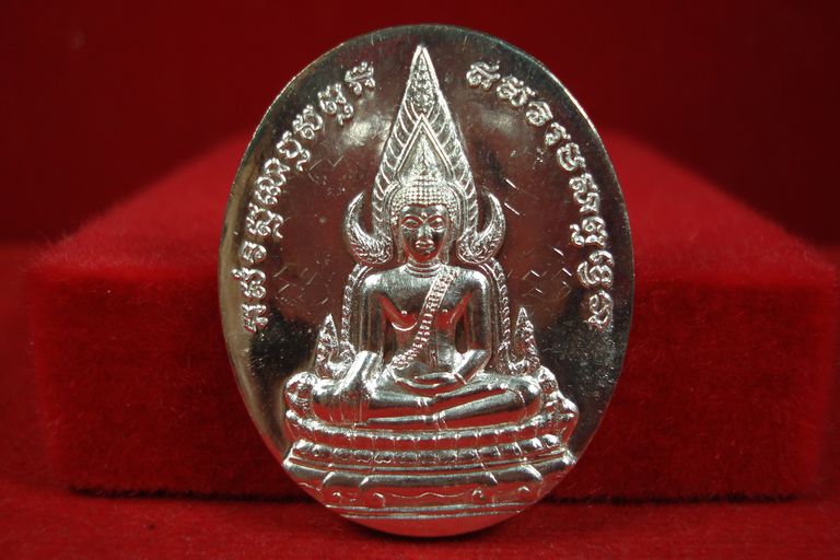 พระพุทธชินราช เนื้อเงิน มีจาร พระอาจารย์ติ๋ว วัดมณีชลขัณธ์ ลพบุรี