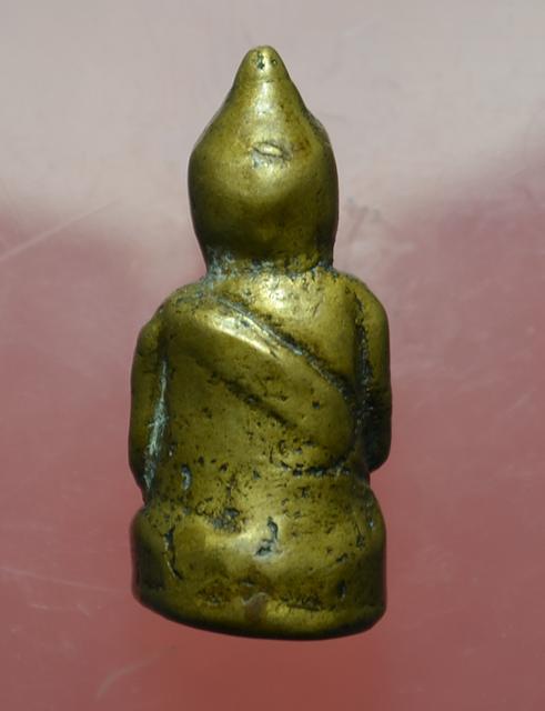 พระพุทธหล่อไม่ทราบที่ครับ