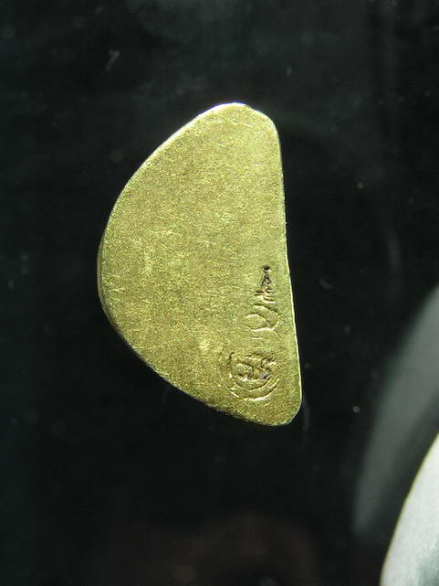 พระภูทราวดี หลวงพ่อเชื้อ วัดพานสูง เนื้อเปียกทอง + ใบที่1