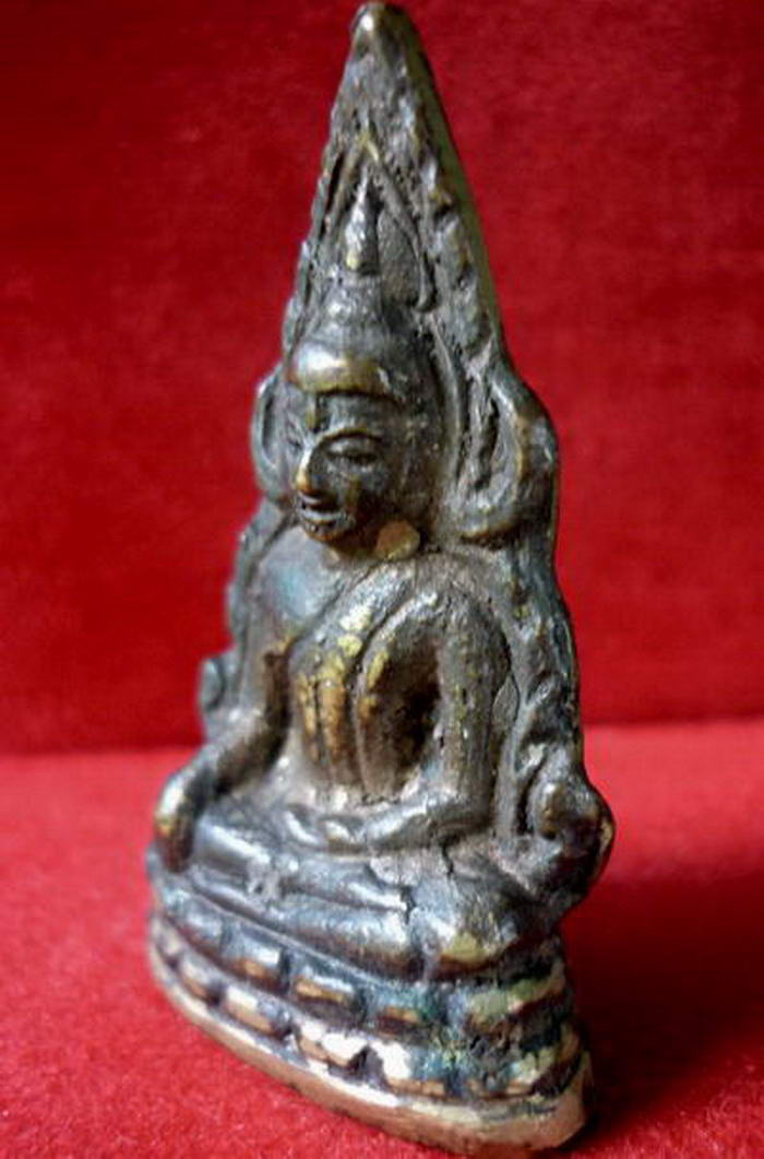 รูปหล่อลอยองค์พระพุทธชินราชอินโดจีน พิมพ์สังฆาฏิยาว ปี ๒๔๘๕