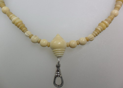 สร้อยงาช้างแท้ๆครับ