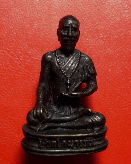 *รูปหล่อหมอชีวกโกมารภัจจ์*หลวงพ่อบ๋าวเอิง วัดญวนสะพานขาว บูชาไว้ให้ห่างไกลโรคภัยทุกประการค่ะ