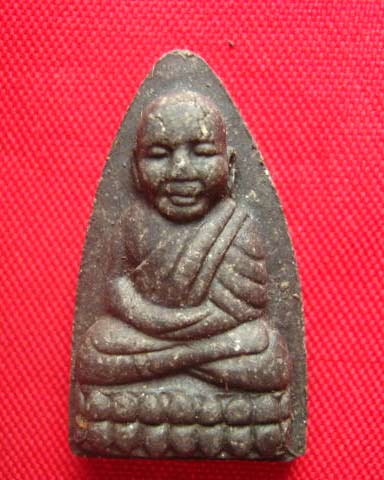 หลวงปู่ทวด วัดช้างให้ ปัตตานี สร้างเป็นที่ระลึกปีกาญจนาภิเษก พ.ศ. 2539 เนื้อว่าน