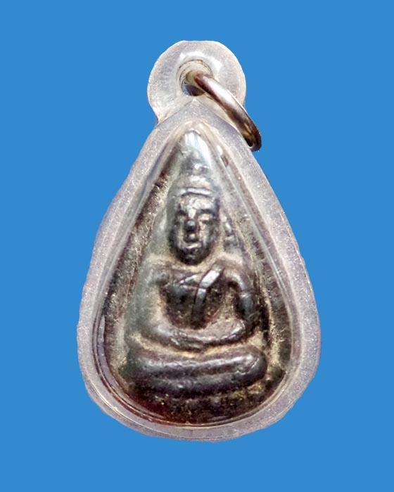 @^-^@กลีบบัวเนื้อเมฆพัตร หลวงปู่บุญ วัดกลางบางแก้ว เลี่ยมพร้อมใช้@^-^@ 