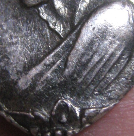 เหรียญหน้าวัวหลวงพ่อเงิน รุ่นชนมายุ 81 เนื้อเงิน วัดดอนยายหอ ม จ.นครปฐม พอสวย