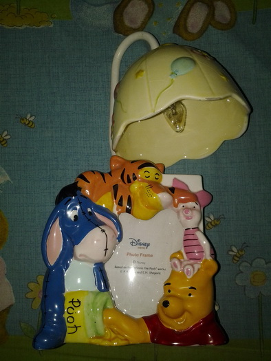 โคมไฟเซรามิค Pooh