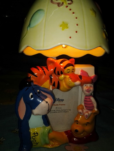 โคมไฟเซรามิค Pooh