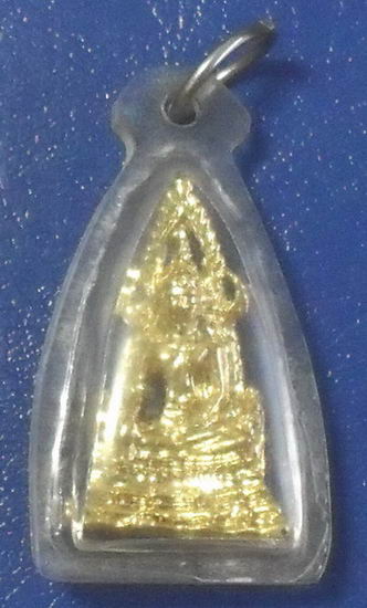 พระพุทธชินราช กะไหล่ทองสวยครับ เลี่ยมพร้อมใช้