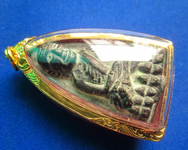 คิดราคาเฉพาะกรอบทองคำ 5,500 ครับ