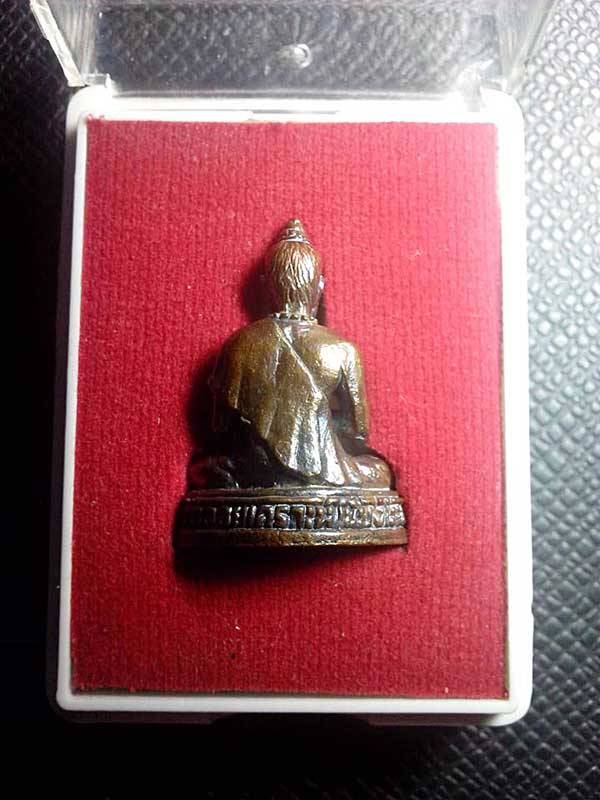 ครูหมอชีวกโกมารภัจจ์ ลอยองค์ วัดลอยเคราะห์ เชียงใหม่