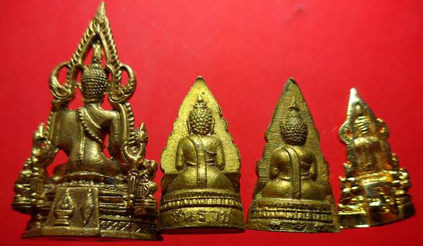 พระพุทธชิราช 4องค์ เคาะเดียวแดง