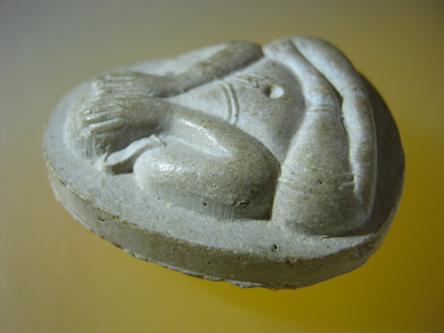 พระปิดตา เนื้อเกสร หลังยันต์ดวง รุ่น 111 ปี หลวงปู่โต๊ะ วัดประดู่ฉิมพลี