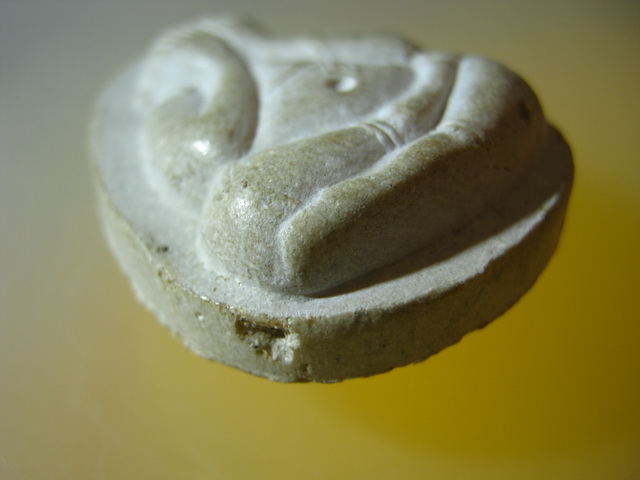 พระปิดตา เนื้อเกสร หลังยันต์ดวง รุ่น 111 ปี หลวงปู่โต๊ะ วัดประดู่ฉิมพลี