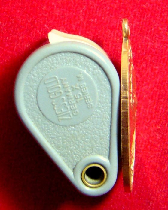 เหรียญใบขี้เหล็กรุ่นสุดท้ายหลวงปู่แผ้ววัดรางหมัน เนื้อทองแดงพิมพ์ใหญ่