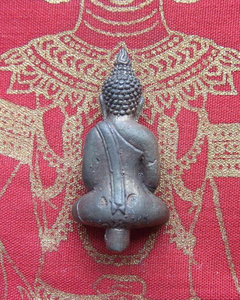 @ ยอดธงรุ่นเลื่อนสมณศักดิ์ หลวงพ่อตัด วัดชายนา จ.เพชรบุรี @