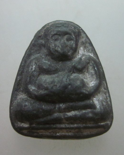 พระสังกัจจายน์เนื้อชิน จารหลัง ไม่ทราบที่ครับ