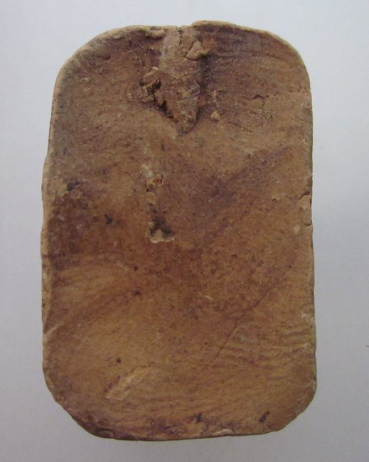 พระเนื้อดินหลวงพ่อปาน วัดบางนมโค พิมพ์ขี่ครุฑ ยุคหลังครับ