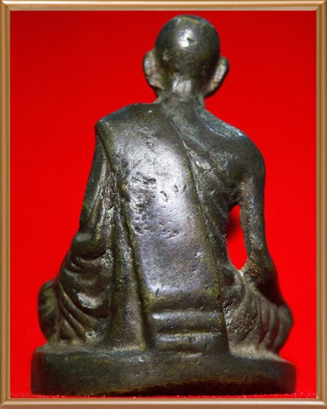 พระรูปเหมือนสมเด็จพระสังฆราช กรมหลวงวชิรญาณวงศ์