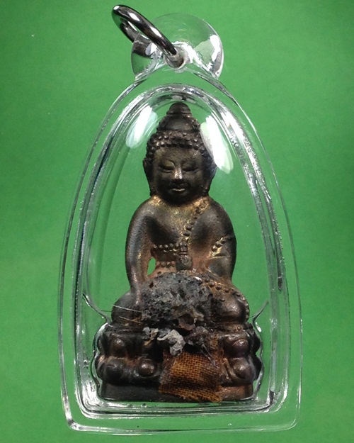 พระกริ่งรุ่นแรก ปี36 เนื้อนวะโลหะ หลวงปู่เหรียญ วรลาโภ จ.หนองคาย ติดเกศา,จีวร,พระธาตุของหลวงปู่