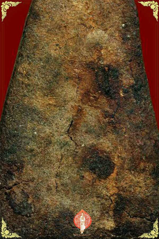 พ่อท่านคล้าย‬ วัดสวนขัน พิมพ์ห่มคลุมพิมพ์ใหญ่ เนื้อชานหมาก ปี02 ออกวัดวังตะวันออก