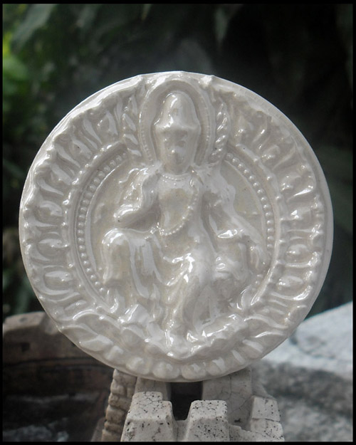 >> เคาะเดียว << จตุคามรามเทพ รุ่นเสวยสุข เคลือบ 3 สี (เขียว-เหลือง-มุกขาว) >> โอนไป <<