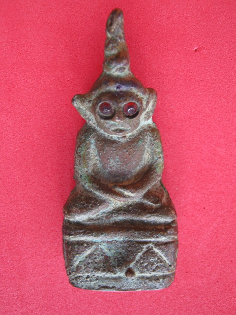 งั่งตาแดง ของเขมร สัมฤทธิ์ เนื้อทองแดงเม็ดมะขาม เก่าถึงยุค