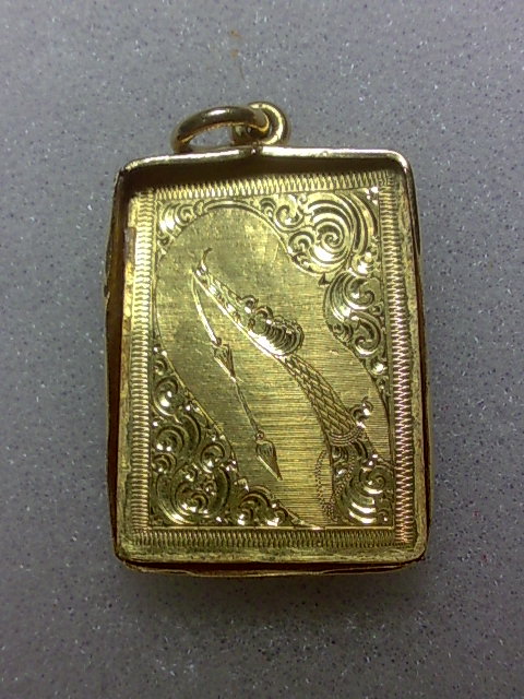 กรอบพระทองคำเก่า สภาพสวยครับ