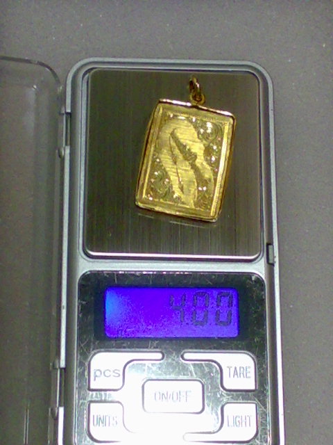 กรอบพระทองคำเก่า สภาพสวยครับ