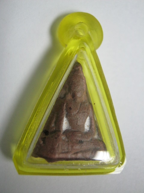 พระนางพญาหลวงปู่โต๊ะ วัดประดู่ฉิมพลี กทม.พิมพ์มีหน้ามีตา ปี 2474