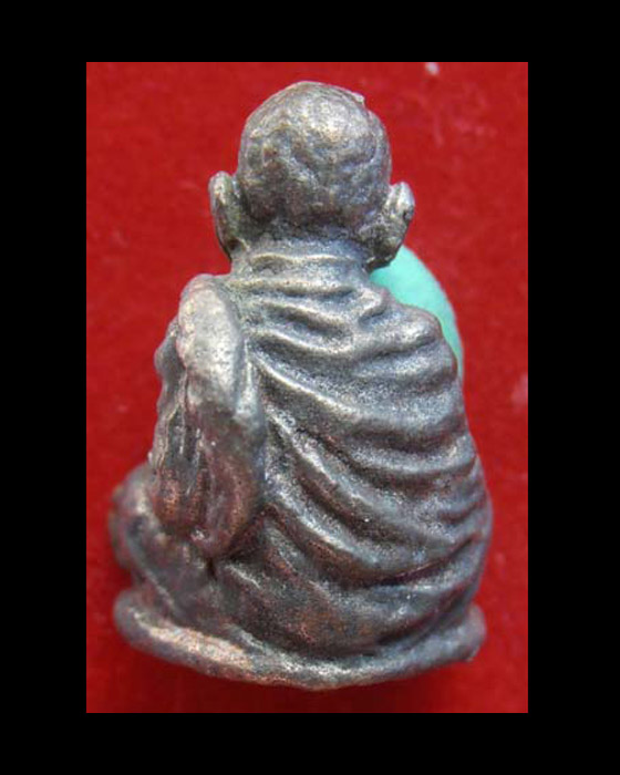 >> เคาะเดียว << พ่อท่านคล้าย รุ่นเสาร์ห้า เนื้อนวะพิมพ์เล็ก >> โอนไป <<