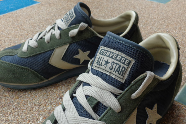 รองเท้า converse คอนเวิรส์ ALL STAR ของแท้ครับ เบอร์43ครับ สไตล์สปอร์ตรันนิ่ง
