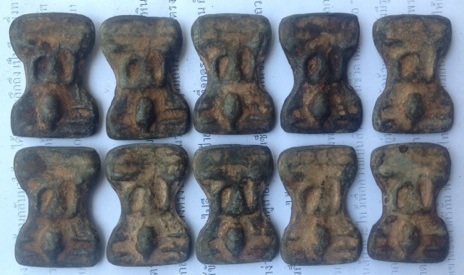 พระมเหศวร กรุวัดสว่างอารมณ์ สุพรรณบุรี 10องค์