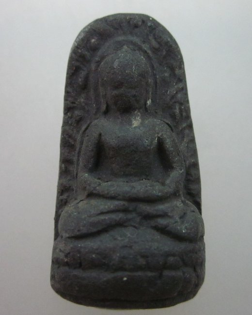พระลือโขงพระเกจิยุคหลัง(องค์เล็กครับ)