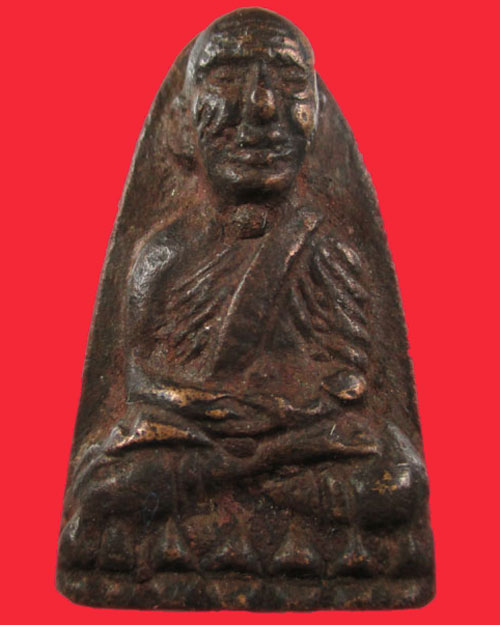 หล่อหลวงปู่ทวด หลังเตารีด ไม่ทราบที่ครับ